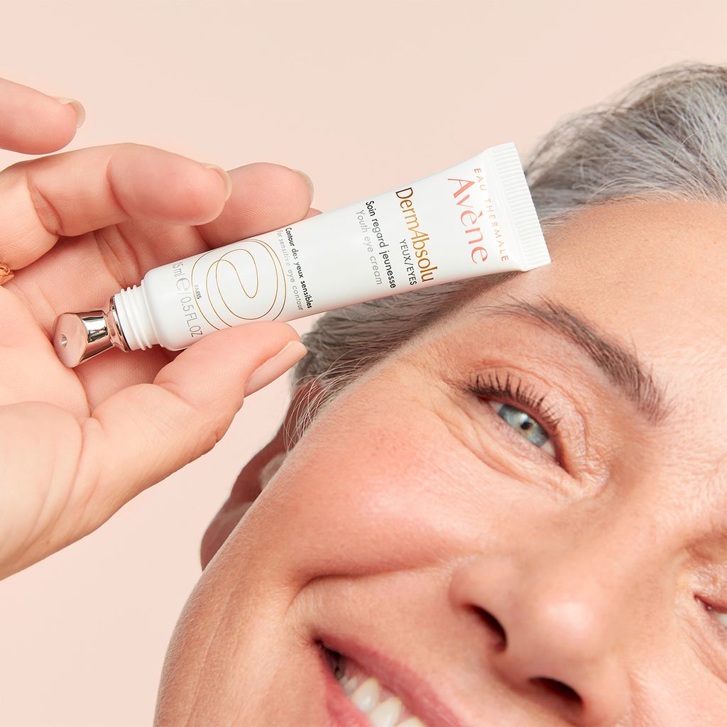 Avene DermAbsolu Уход для контура глаз обновляющий, 15 мл, 1 шт.